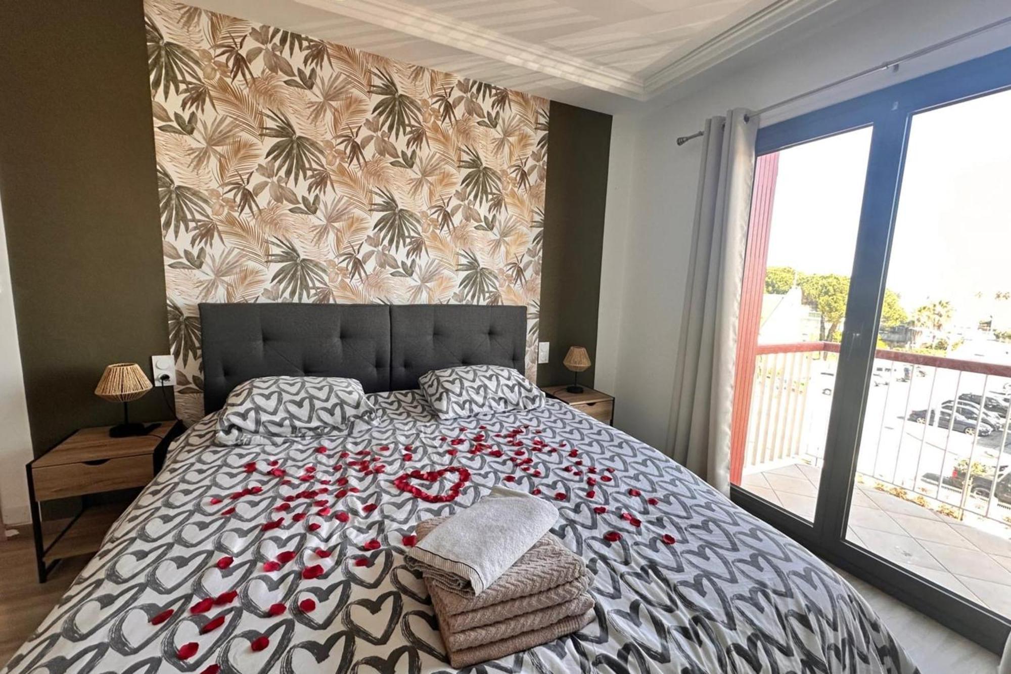 Le Mistral Appartement Standing Avec Vue Mer Exceptionnelle En 1Ere Ligne Le Grau-du-Roi Dış mekan fotoğraf